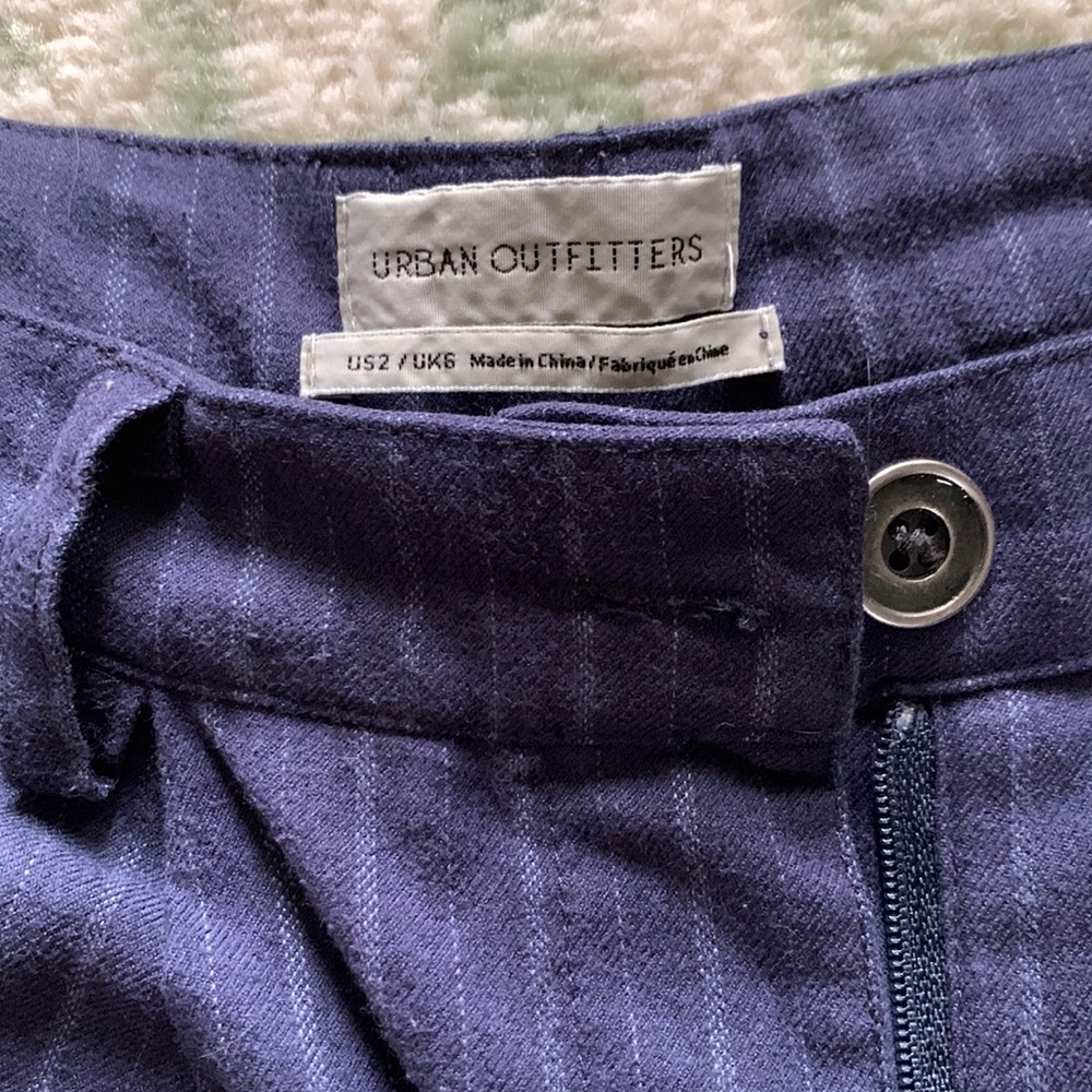 Urban Outfitters High-Rise Navy Blue Lose Fit Slacks